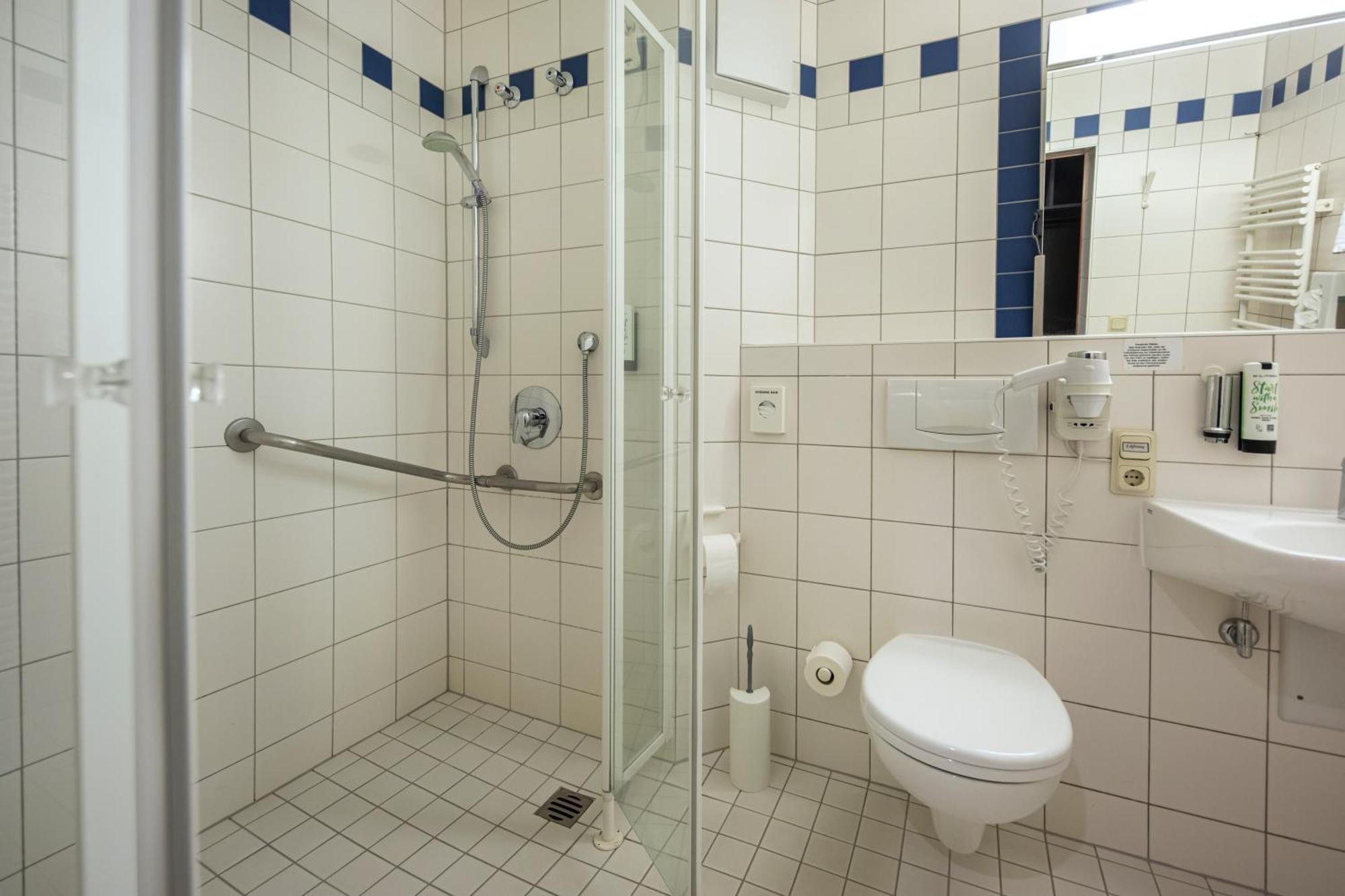Roomingtons Karoli Waldkirchen Buitenkant foto