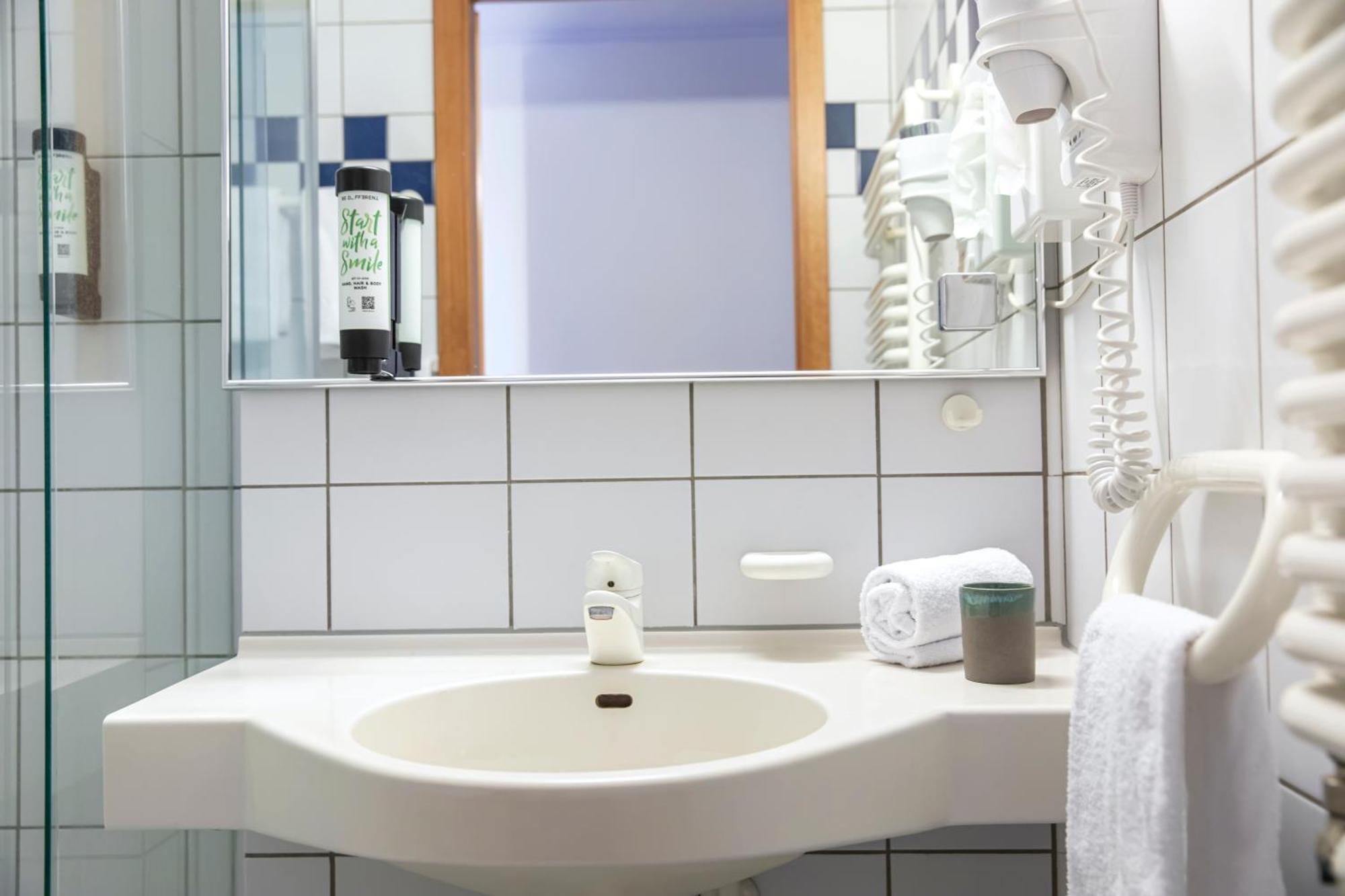 Roomingtons Karoli Waldkirchen Buitenkant foto